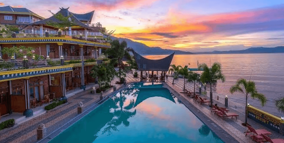 6 Tempat Staycation dengan Pemandangan Terbaik di Pulau Sumatra, Liburan Sambil Menikmati Keindahan Alam