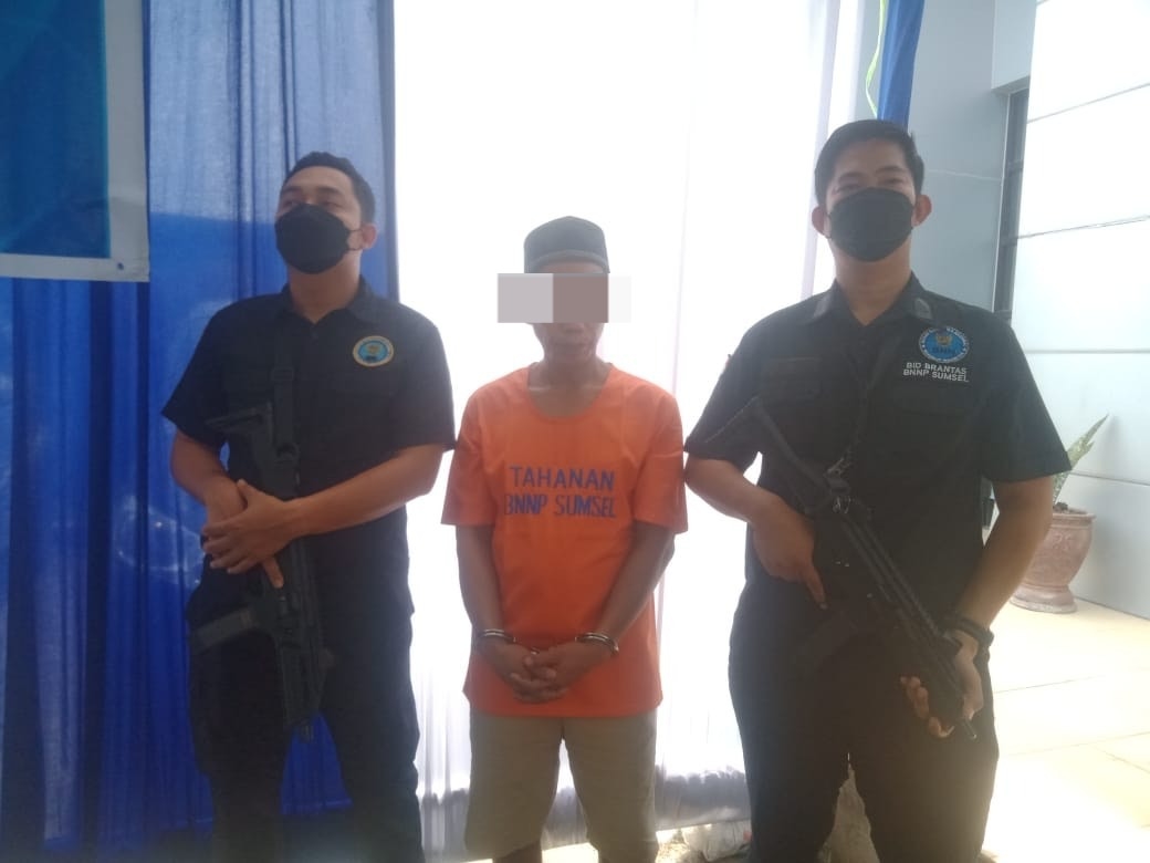 Kurir Sabu 8,6 Kg Ditangkap di Jalan Raya Palembang-Jambi, Bandar Besar Masih DPO