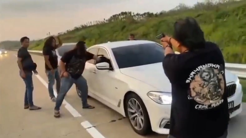 Kejar-Kejaran Pencurian BMW Semarang, Tersangka Gunakan Kunci Serep dan GPS untuk Melacak Korban
