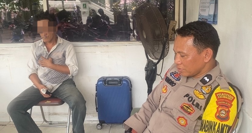 Pria di Palembang Nyaris Dihakimi Warga Usai Ketahuan Curi Handphone di Masjid Agung