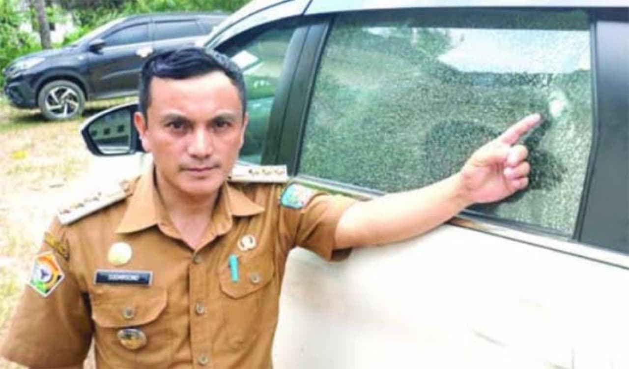 Viral! Bupati Konawe Selatan Copot Camat Baito yang Selalu Dampingi Guru Honorer Supriyani