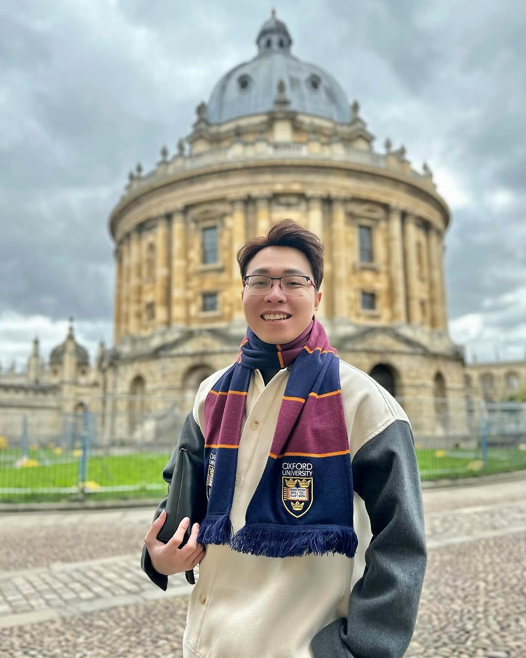 Buntut Konten Daging Rendang Hilang, Dokter Richard Lee Bakal Masak 1000 Ekor Ayam di Palembang