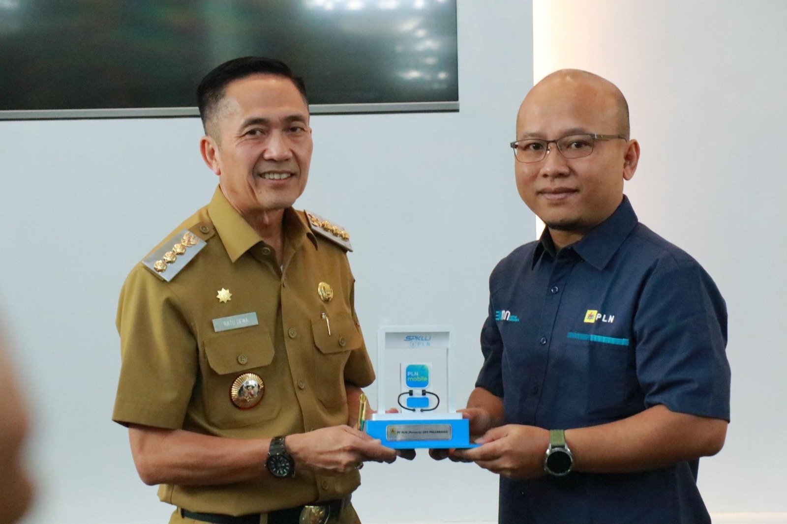 Koordinasi Pemkot dan PLN Diperkuat, Ratu Dewa Minta Masalah Listrik Segera Diatasi