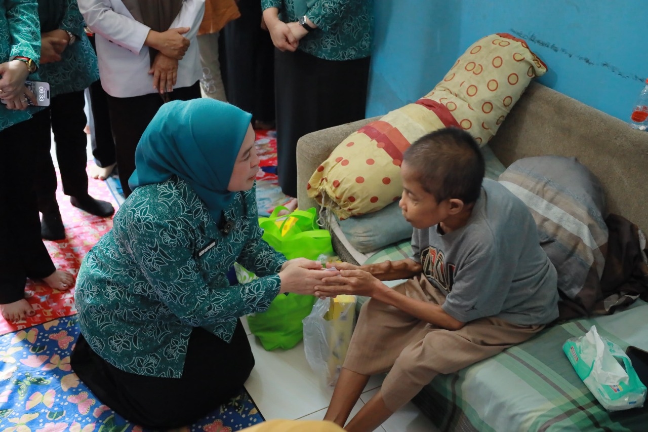 Pemkot Palembang Terus Jalankan Program Sehat dan Peduli untuk Warga Kurang Mampu