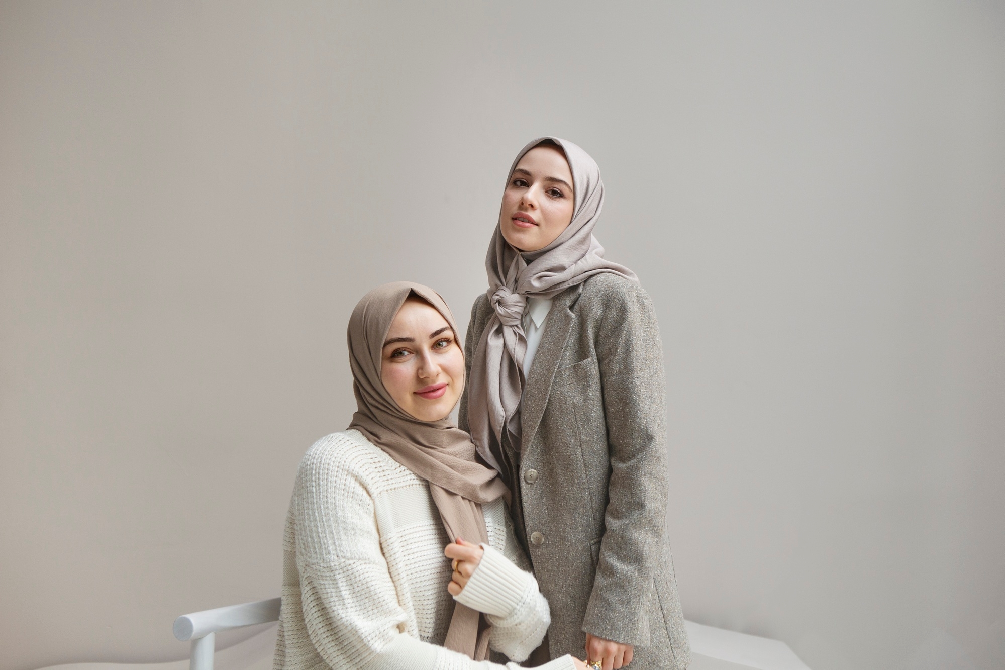 Outfit Jumat Hari Ini, Inspirasi Busana Simpel dan Stylish