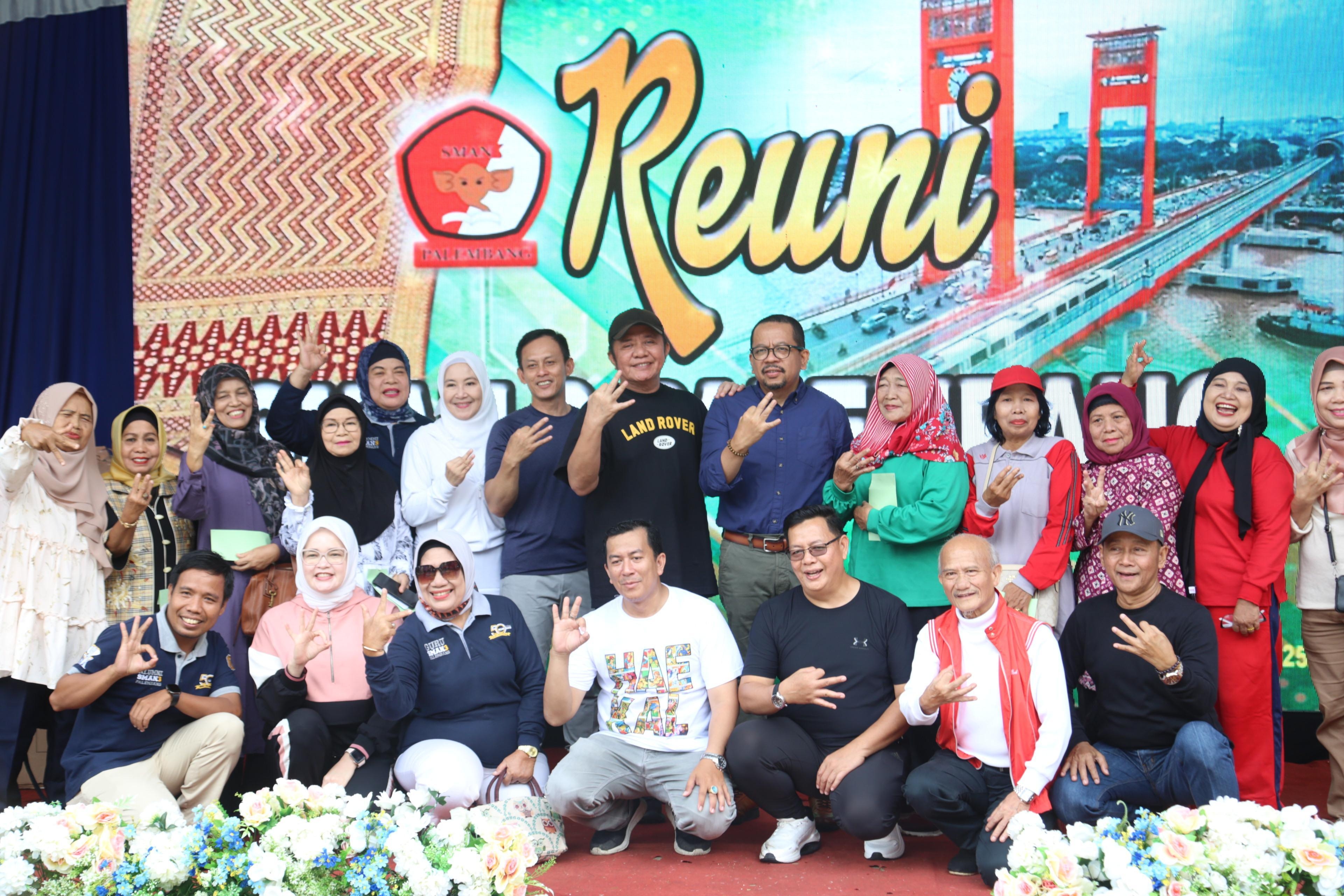 Gubernur Herman Deru Hadiri Acara IKA SMANTA, Titip Pesan Soal Kepemimpinan Alumni