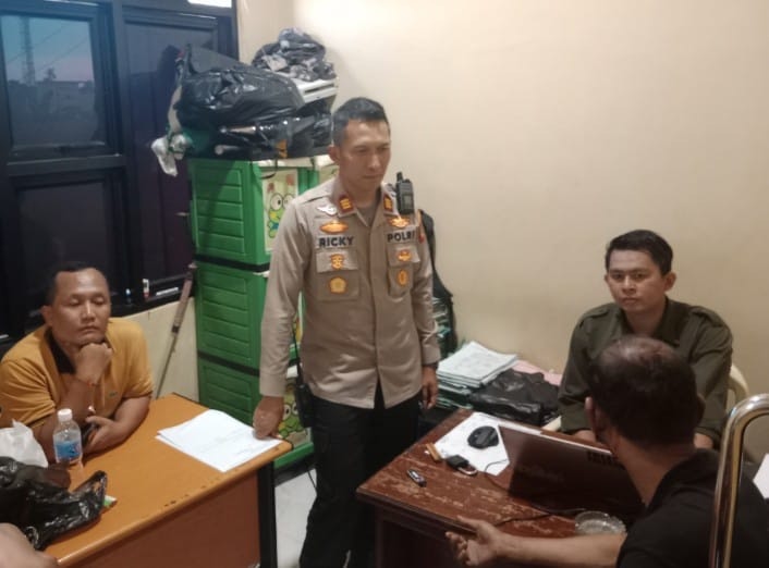 Diduga Lakukan Penipuan Saat Top Up DANA, Pria di Palembang Diamankan Warga