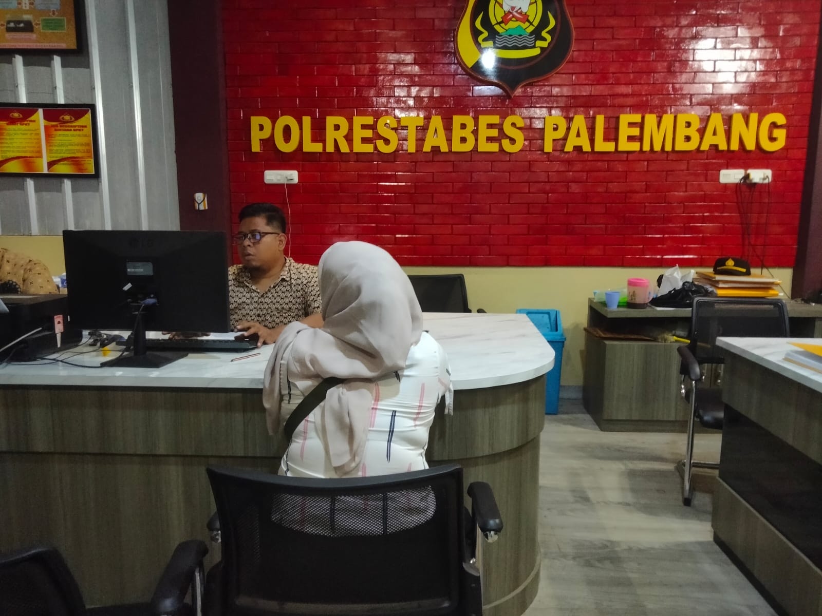 Dilaporkan Nenek Penjual Ikan Asin di Palembang, Pedangang Ini Balik Lapor Kasus Penganiayaan