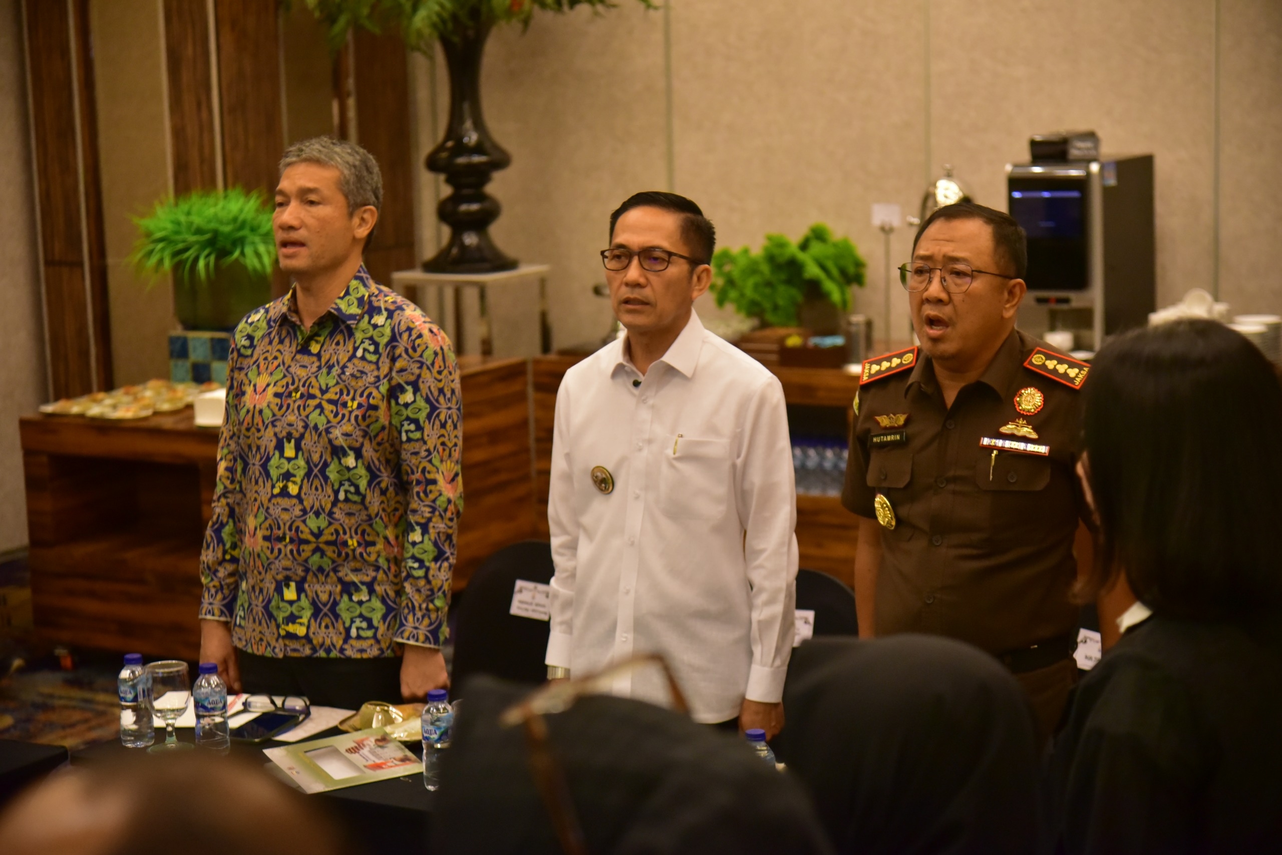 Rakor Bersama Kejari, Wali Kota Ratu Dewa Bahas Kepastian Hukum Perbaikan Jalan di Palembang