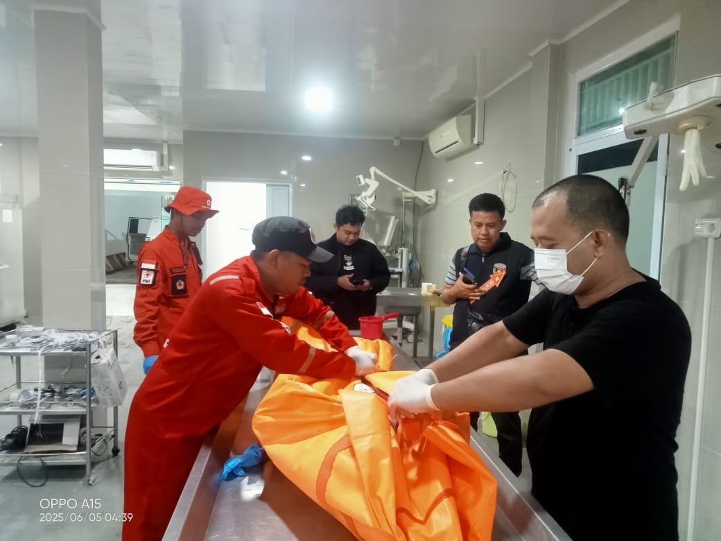 Geger Penumpang Bus Meninggal di Dalam Kendaraan Saat Istirahat di Pool Palembang