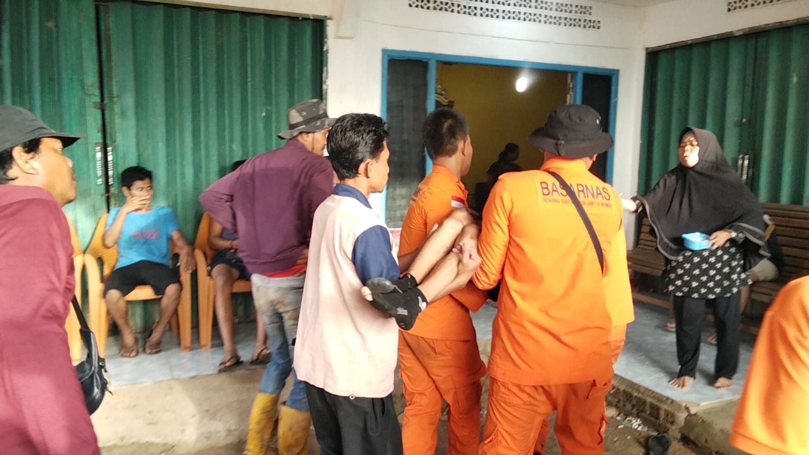 Hilang di Hutan Banyuasin, Karyawan Tambang Ditemukan Selamat oleh Tim SAR Gabungan