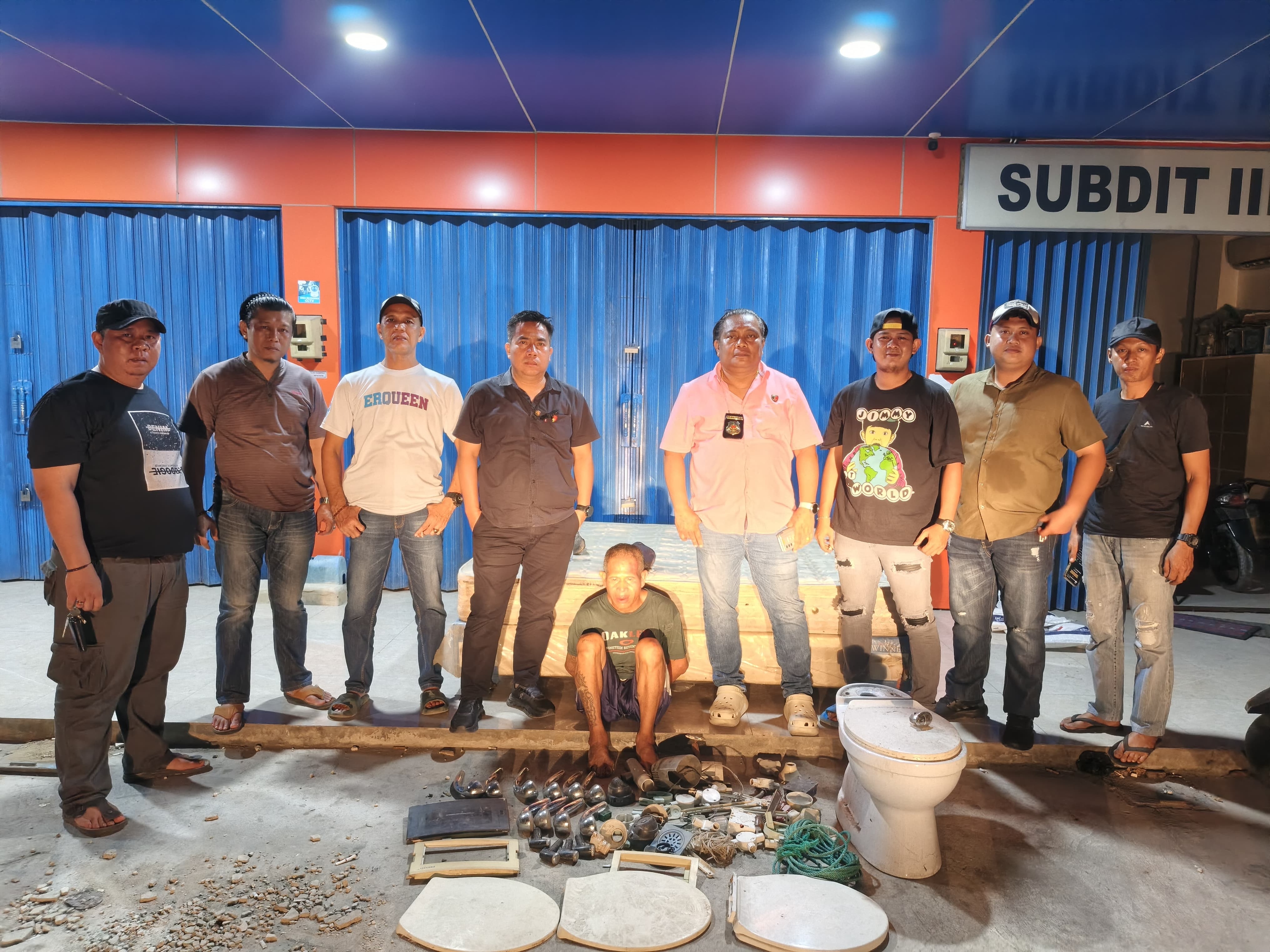 Nekat! Pria di Palembang Curi AC hingga Kloset dari Kos-Kosan, Kerugian Capai Rp250 Juta
