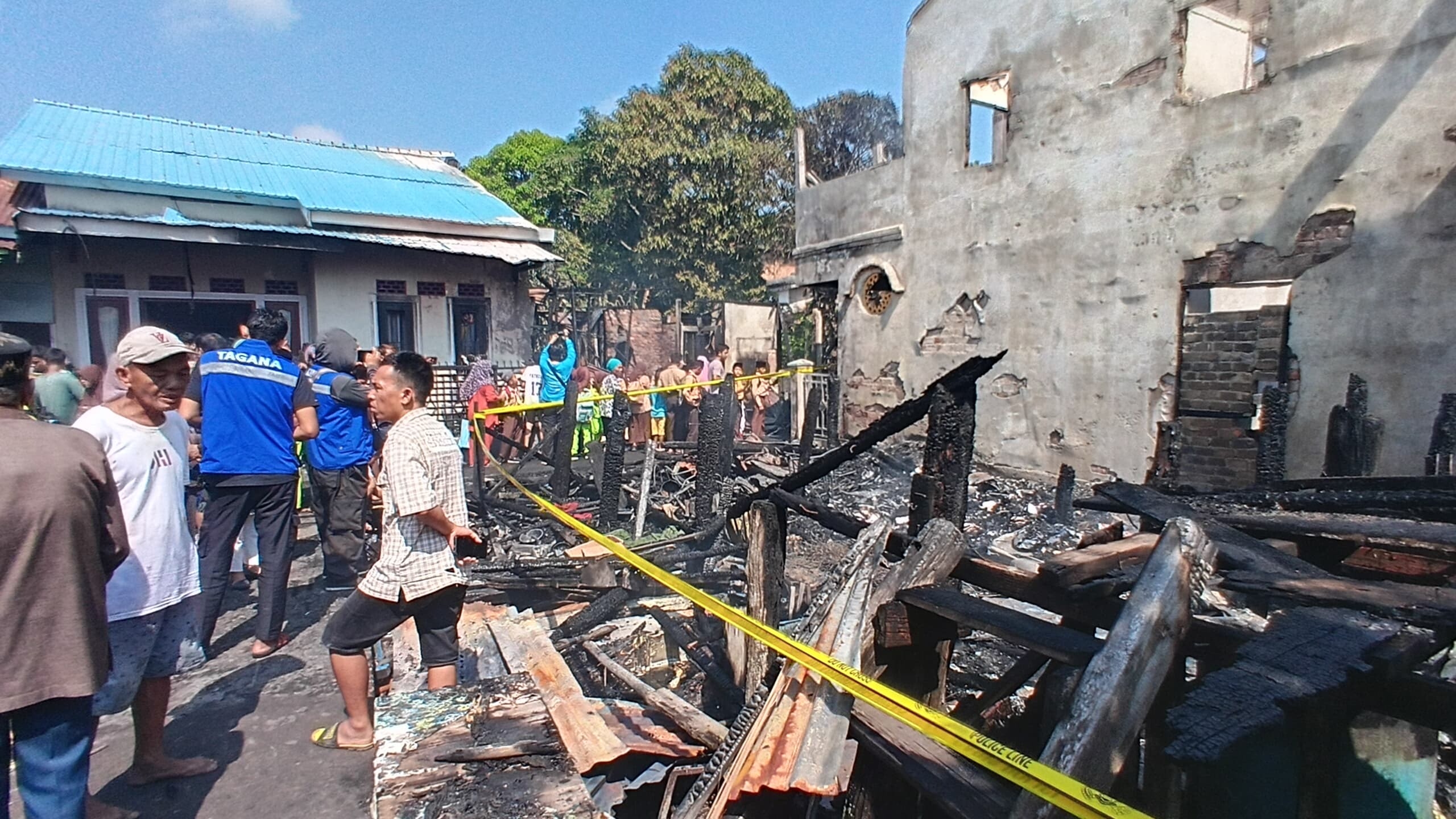 Kebakaran di Palembang Hanguskan 3 Rumah di Lorong Keramat, Diduga Akibat Korsleting Listrik