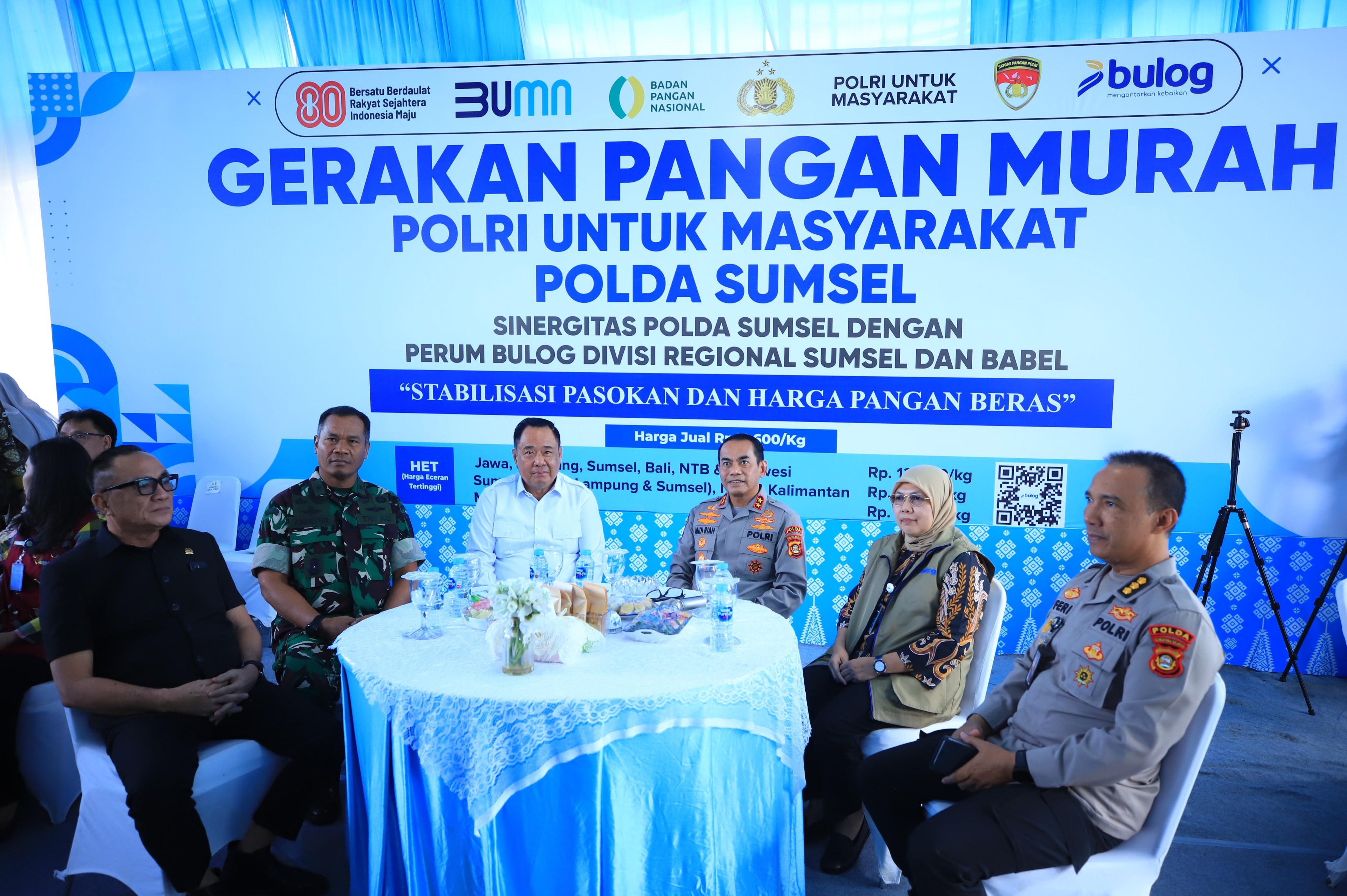 123 Ton Beras Murah Didistribusikan Serentak di 44 Titik se-Sumsel
