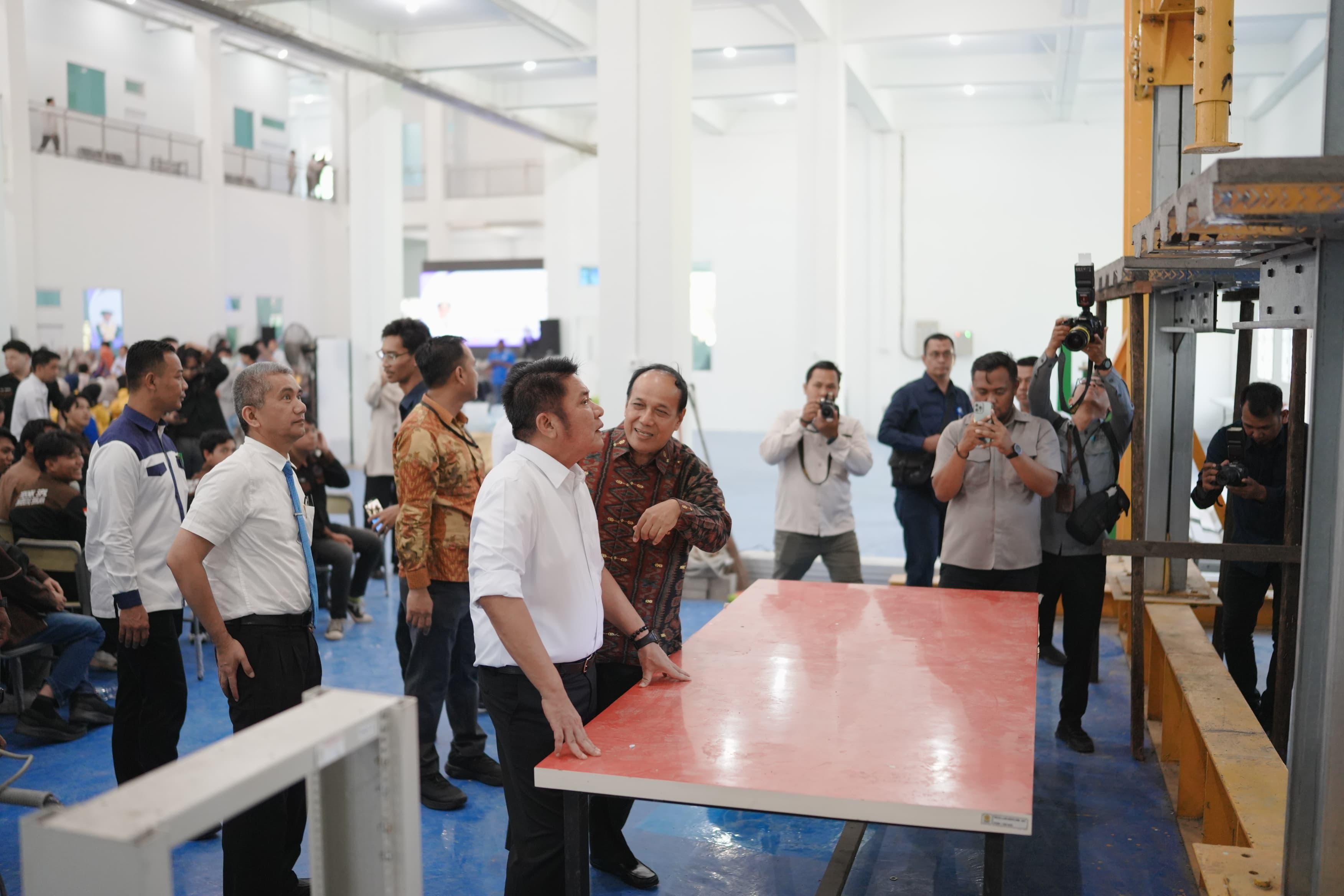 8 Tahun Dinanti, Laboratorium Teknik Unsri Akhirnya Diresmikan Gubernur Herman Deru