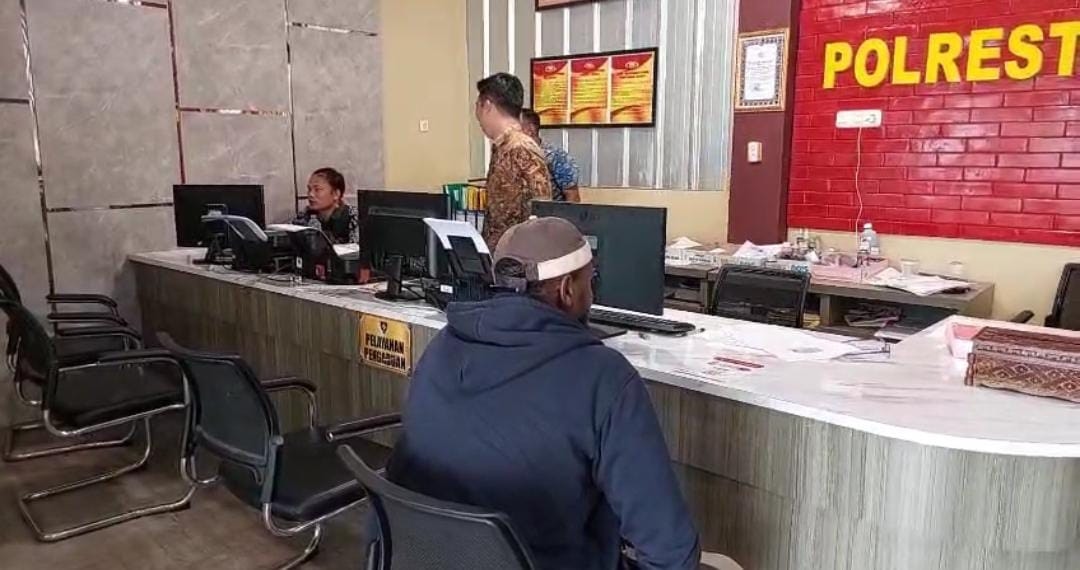 Mahasiswa Asal Sudan Lapor Polisi, Ngaku Ditipu Saat Beli Motor di Marketplace