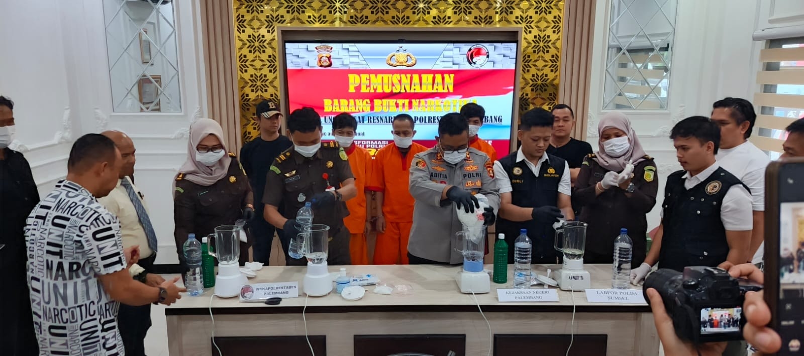 1,5 Kilogram Sabu Jaringan Pekanbaru-Medan Dimusnahkan di Palembang