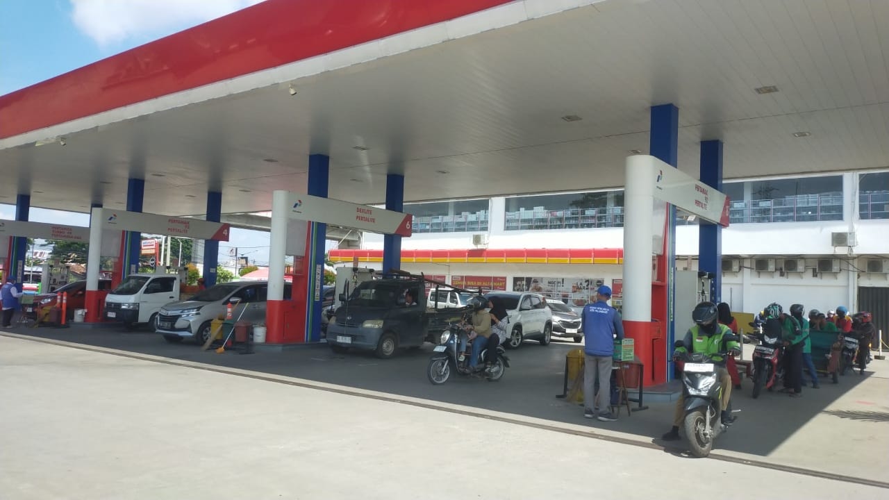 Pasokan Tersendat, Partamax Sempat Kosong di Sejumlah SPBU Palembang