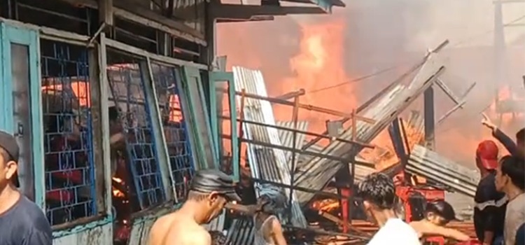 Enam Rumah di 35 Ilir Palembang Hangus Terbakar, Penyebab Diduga Korsleting Listrik