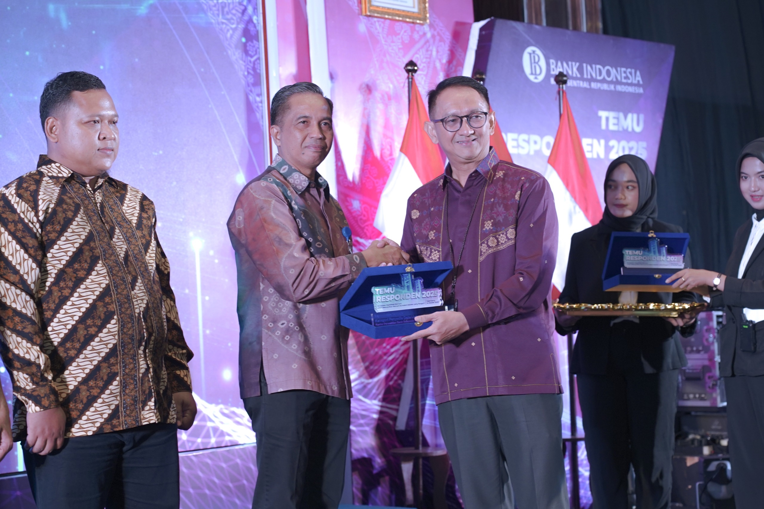 Pusri Raih Penghargaan Responden Terbaik dari Bank Indonesia Sumsel