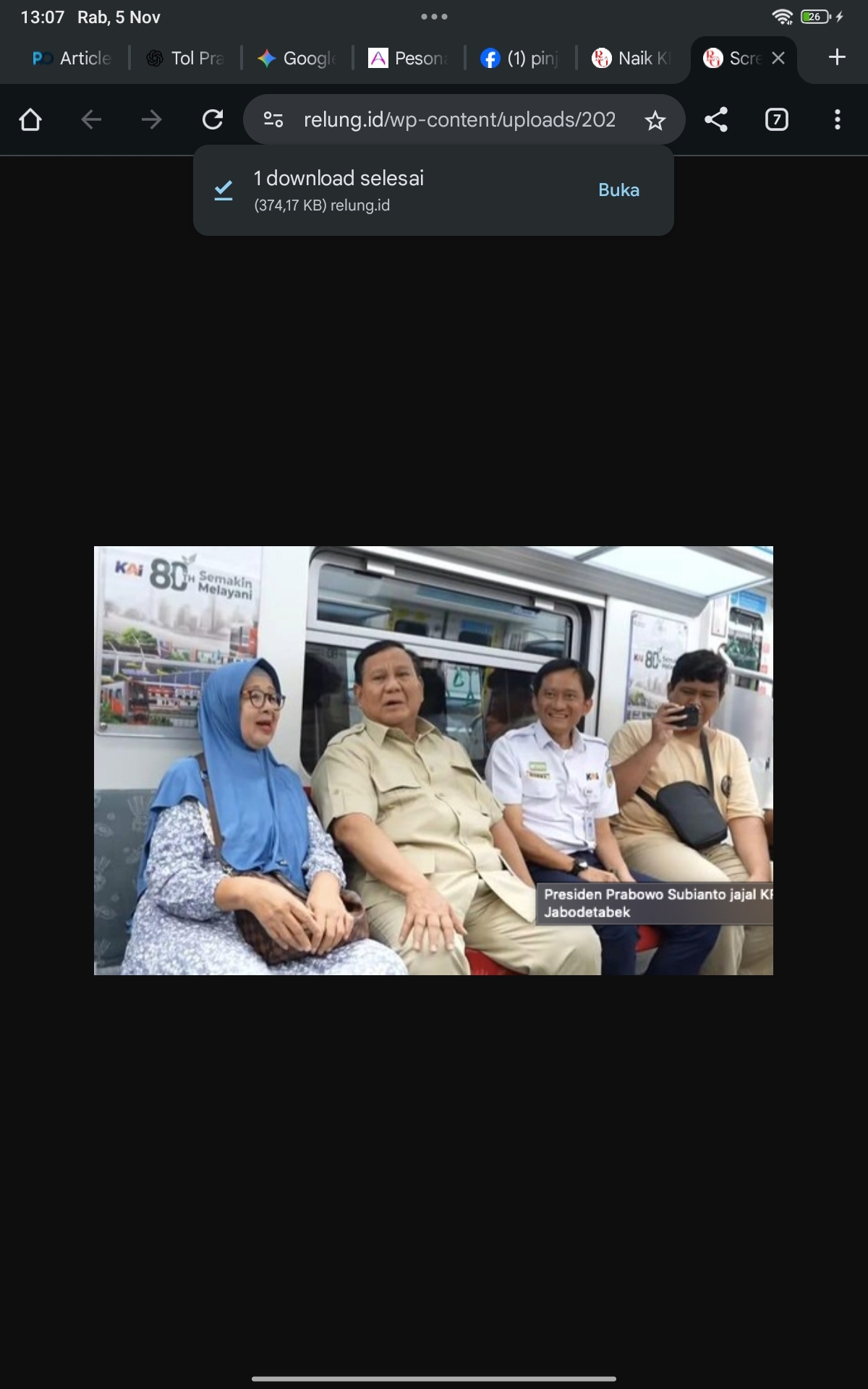 Presiden Prabowo Naik KRL dari Manggarai ke Tanah Abang, Tinjau Revitalisasi Stasiun