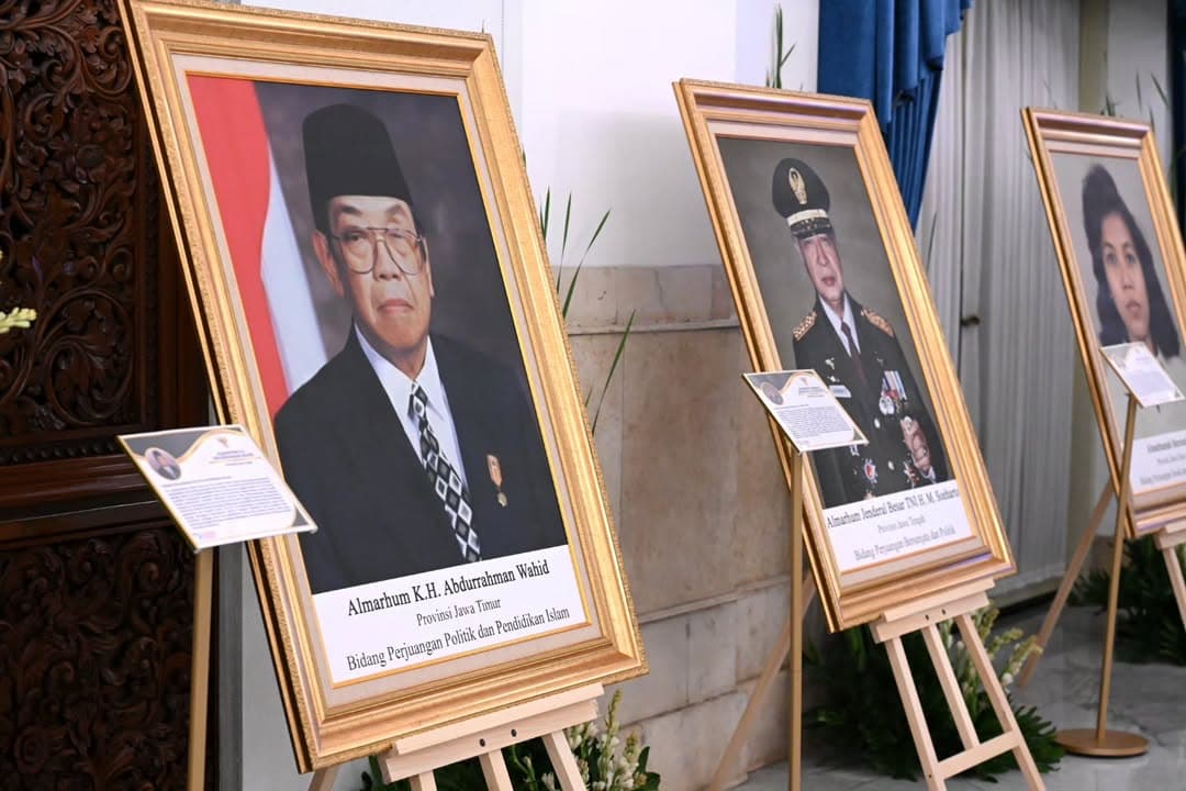 Daftar 10 Pahlawan Nasional 2025 yang Ditetapkan Prabowo Beserta Profil Singkatnya