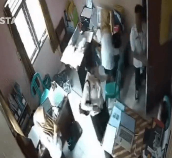 Rekaman Detik-Detik Percobaan Penusukan Sesama ASN di Puskesmas Cambai Prabumulih