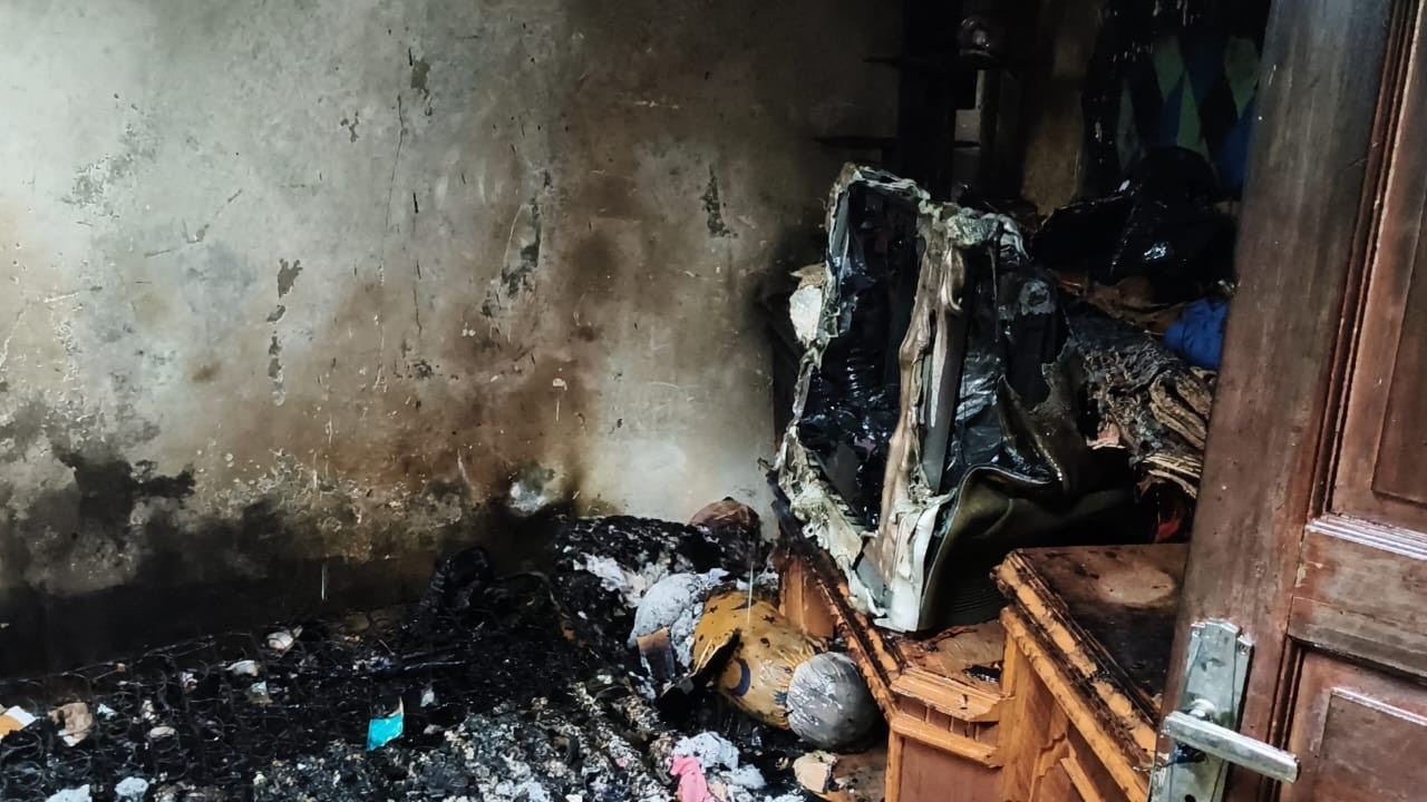 Gudang Penyimpanan Alat Taman di Bukit Lama Hangus Terbakar, Kerugian Capai Rp50 Juta