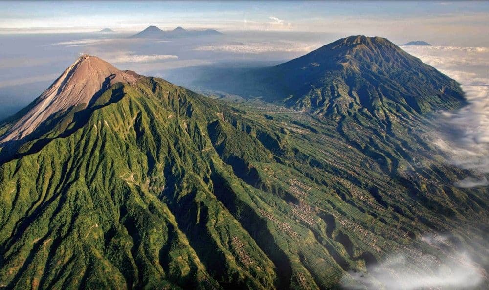 5 Fakta Mengerikan Gunung Slamet yang Harus Diketahui Pendaki