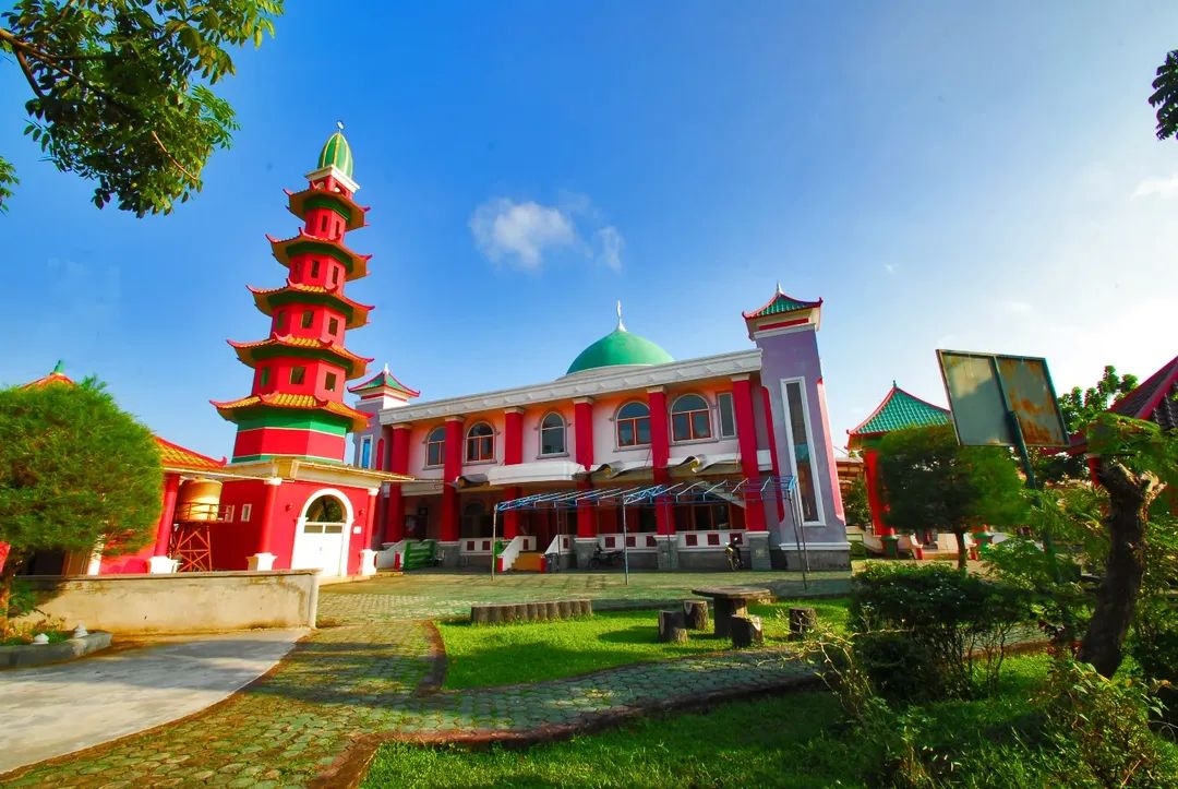 Ragam Kegiatan Masjid Besar Palembang Ramadan 2026: Bagi Takjil Gratis Sampai Pesantren Kilat