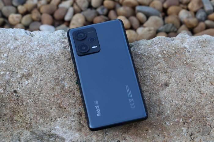 5 HP Baterai 7.000 mAh Terbaru di Indonesia 2026, Tahan Seharian & Bisa Jadi Powerbank